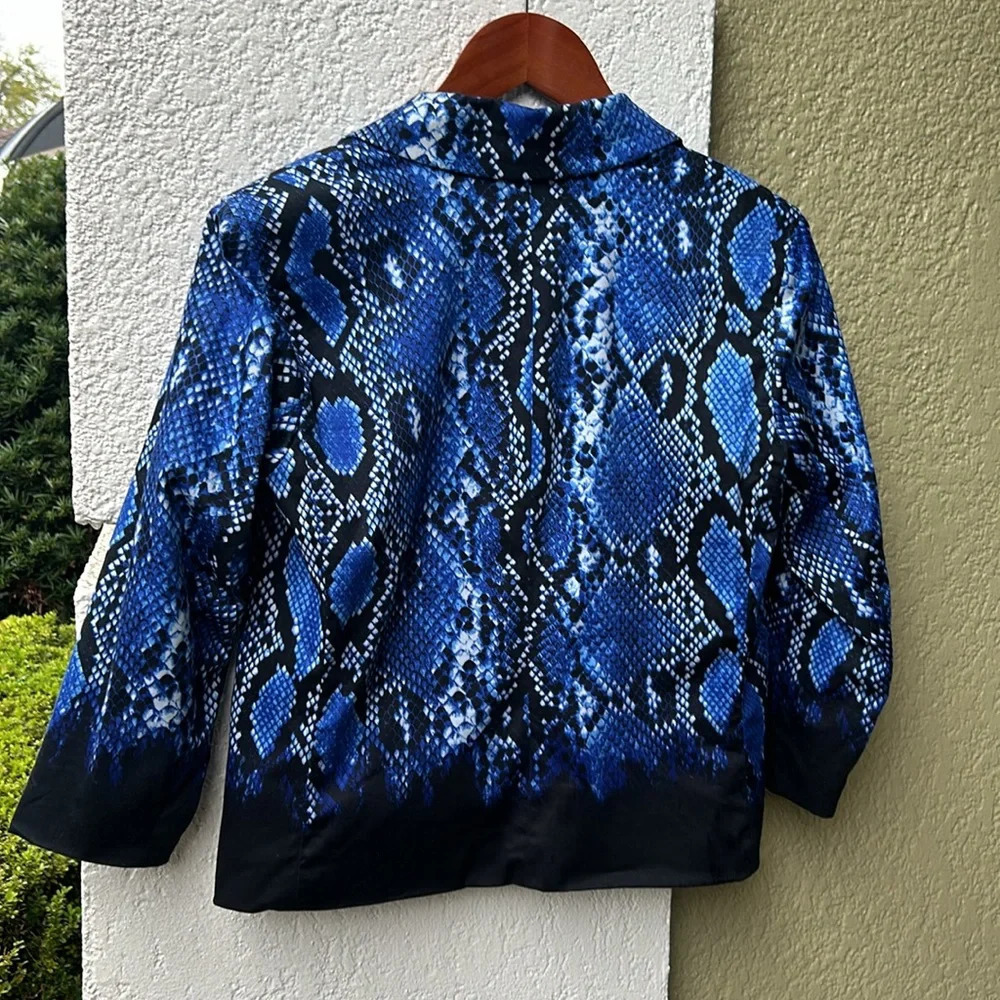 Michael Kors Blue Snakeskin print jacket - Picture 5 of 7